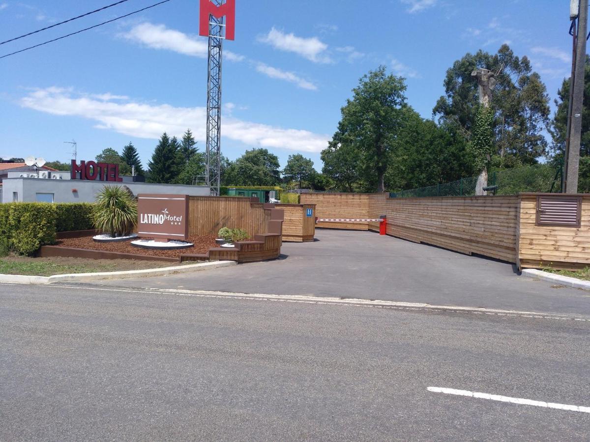 Motel Latino Льянера Экстерьер фото